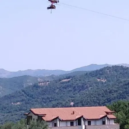 Hotel Ulliri Hotel & Skanderbeg Ristorante Pizzeria *