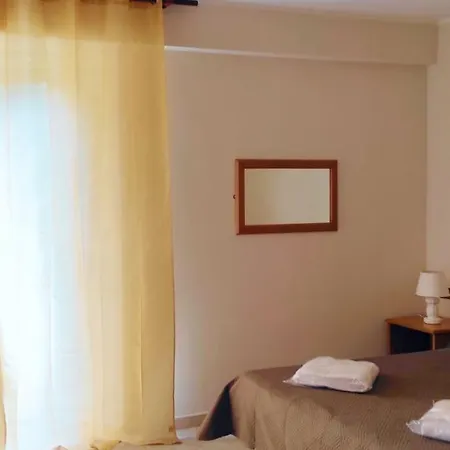 Ulliri Hotel & Skanderbeg Ristorante Pizzeria Hotel San Costantino Albanese