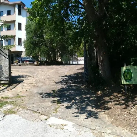 Ulliri Hotel & Skanderbeg Ristorante Pizzeria San Costantino Albanese